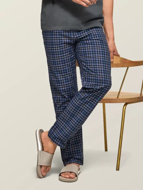 Checkmate Intellieaze Combed Cotton Checks Men Pyjama